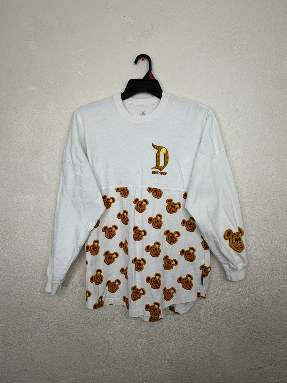 Disney Parks Disneyland Mickey Waffle Spirit Jersey White Brown Puffy Size Small
